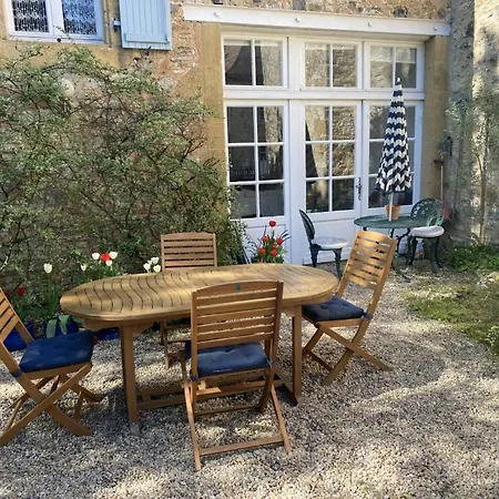 La Remise A Caleches / The Carriage House Casa vacanze Cazals (Lot)